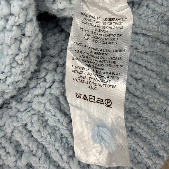 Anthropologie Chunky Knit Turtleneck Sweater Blue Oversized Small - Picture 6 of 7